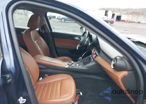 2017 Alfa Romeo Giulia Ti Awd from USA, damaged, VIN ZARFAEEN2H7560345